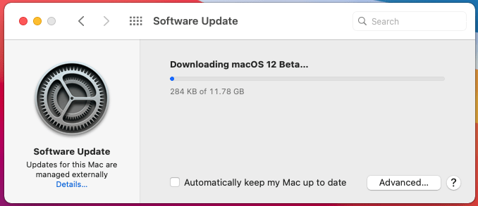 Downloading macOS 12